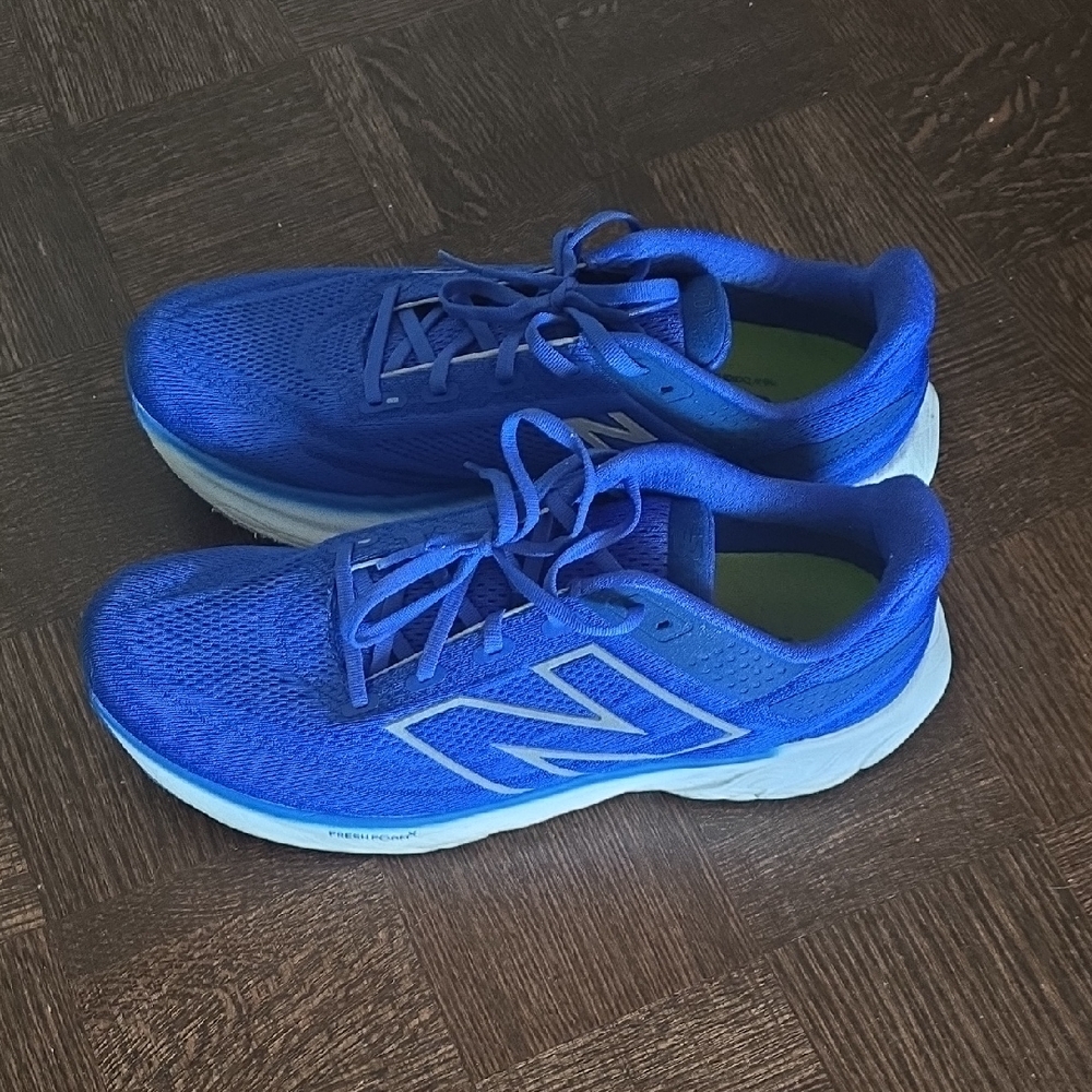 Men's Size 12 New Balance Fresh Foam Vibrant Blue Running Shoes